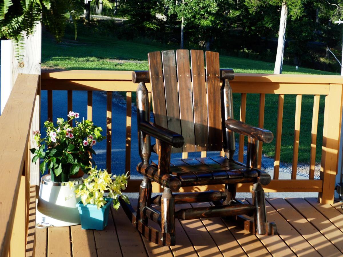 Bedford Landings Bed & Breakfast Moneta Kültér fotó