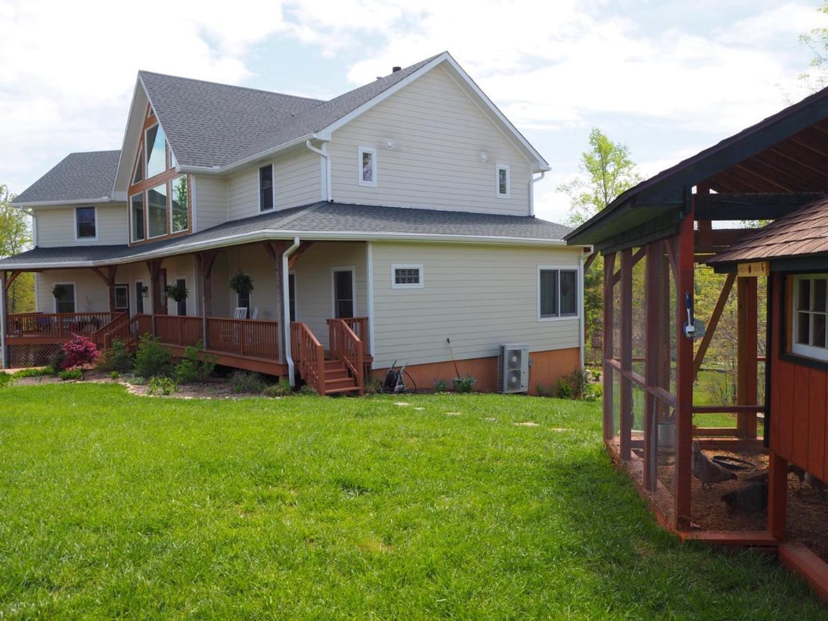 Bedford Landings Bed & Breakfast Moneta Kültér fotó
